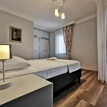 Center,4+1,terrace,sea-mountain View,2 Wc Datça